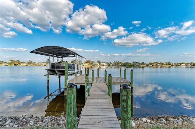 349 SPRING VIEW CIRCLE, Port Charlotte, FL 33948