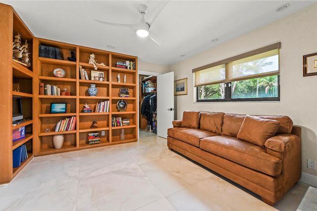 13067 Doubletree Circle, Wellington, FL 33414