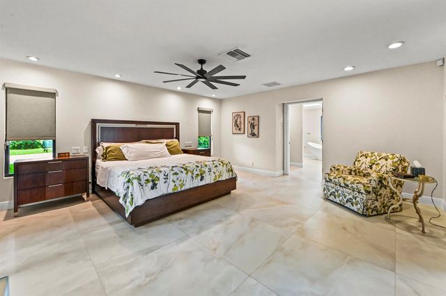 13067 Doubletree Circle, Wellington, FL 33414