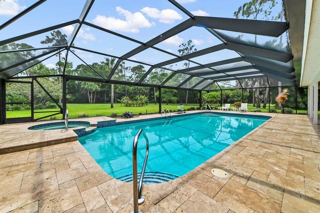 13067 Doubletree Circle, Wellington, FL 33414