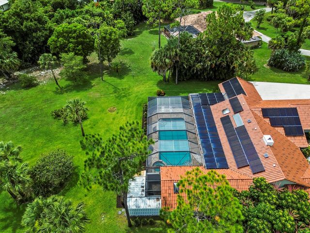 13067 Doubletree Circle, Wellington, FL 33414
