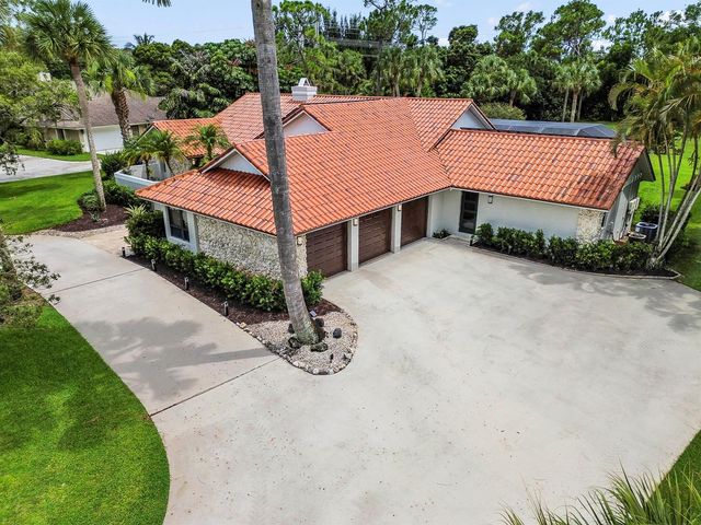 13067 Doubletree Circle, Wellington, FL 33414