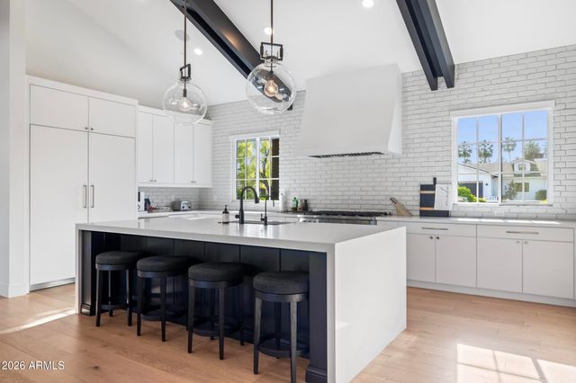 4321 N 68TH Place, Scottsdale, AZ 85251