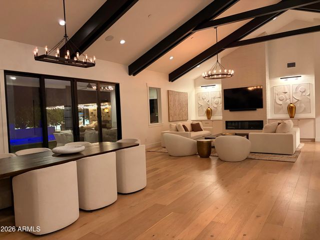 4321 N 68TH Place, Scottsdale, AZ 85251