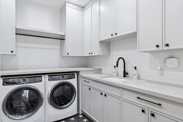 4321 N 68TH Place, Scottsdale, AZ 85251