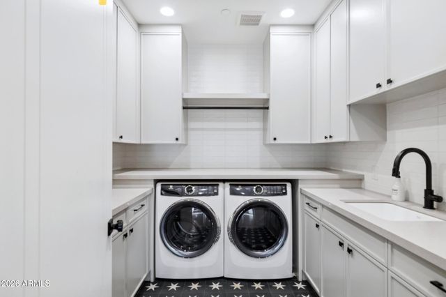 4321 N 68TH Place, Scottsdale, AZ 85251