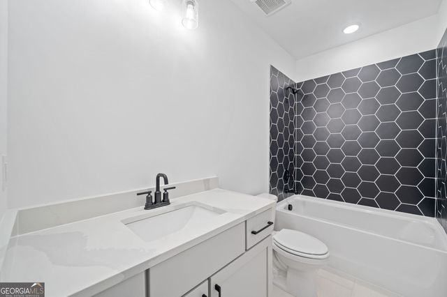 461 Maypop Lane, Woodstock, GA 30188