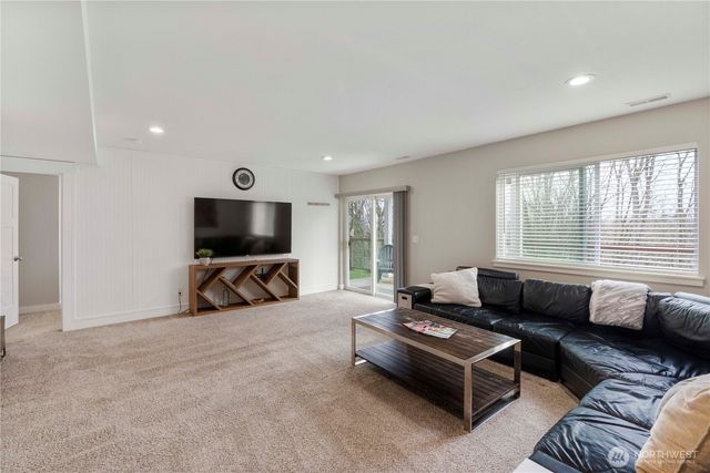 3575 E Grandview Avenue, Tacoma, WA 98404