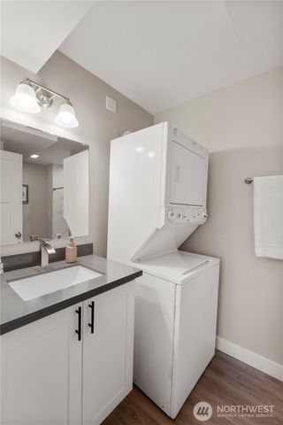 3575 E Grandview Avenue, Tacoma, WA 98404