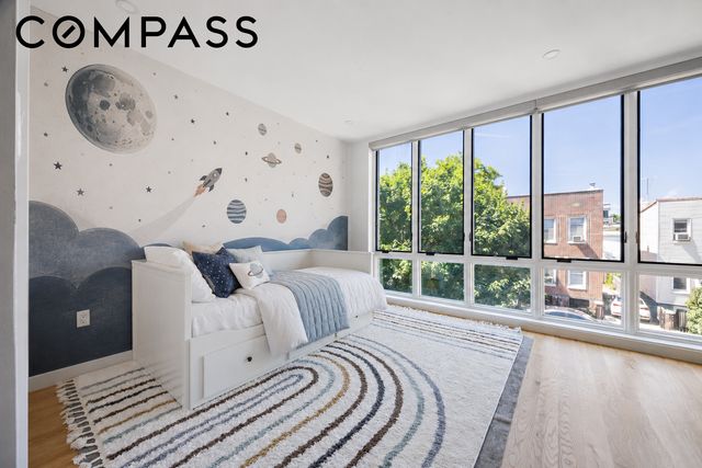 339 20th Street, New York City, NY 11215