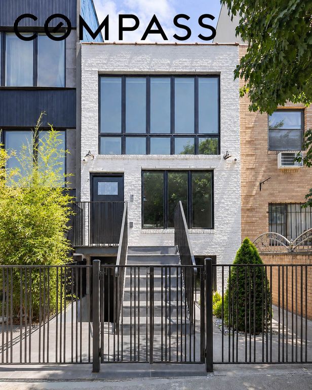 339 20th Street, New York City, NY 11215