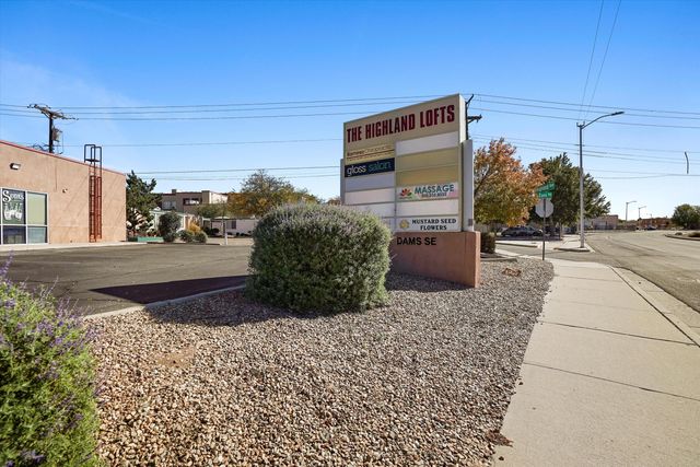 334 Adams Street SE, Albuquerque, NM 87108