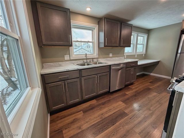 618 Garner Avenue, East Liverpool, OH 43920