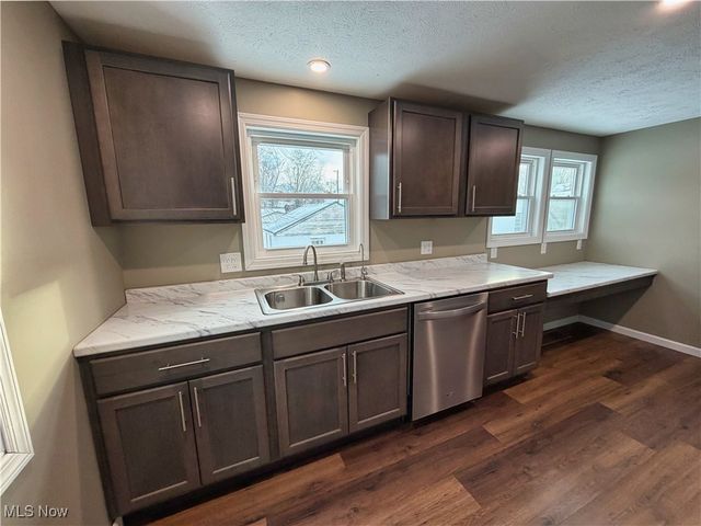 618 Garner Avenue, East Liverpool, OH 43920