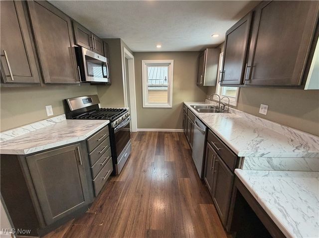 618 Garner Avenue, East Liverpool, OH 43920