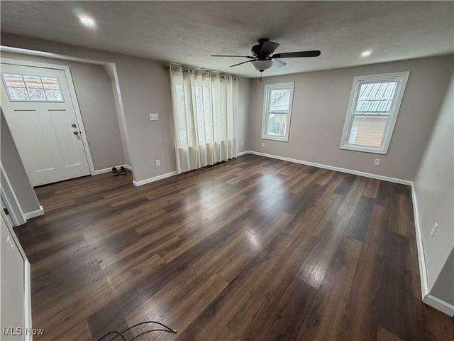 618 Garner Avenue, East Liverpool, OH 43920