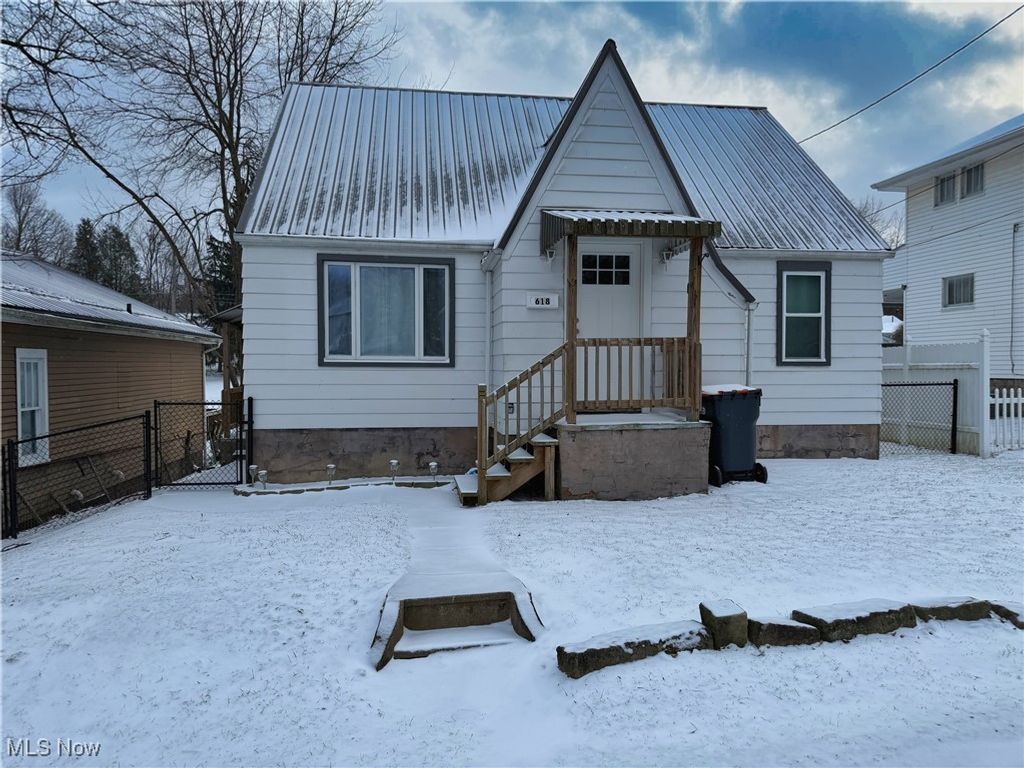 618 Garner Avenue, East Liverpool, OH 43920