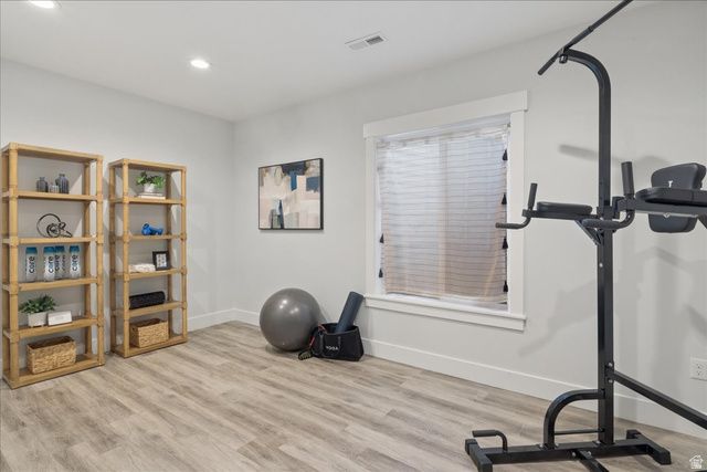 2416 N TIMOTHY CIR, Pleasant Grove, UT 84062