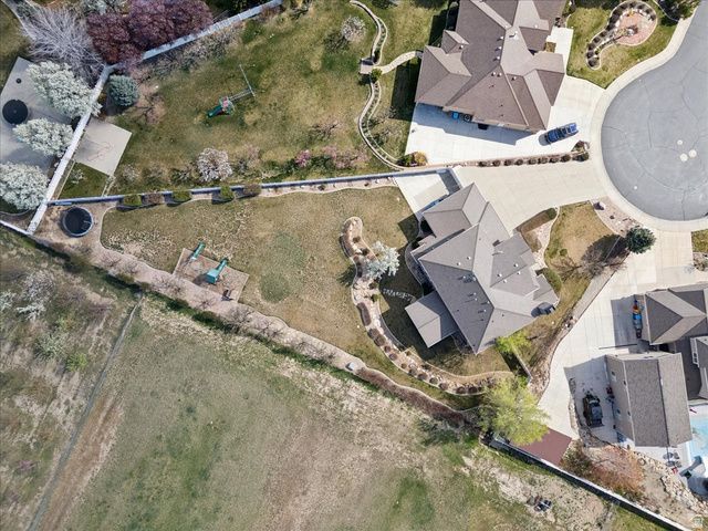 2416 N TIMOTHY CIR, Pleasant Grove, UT 84062