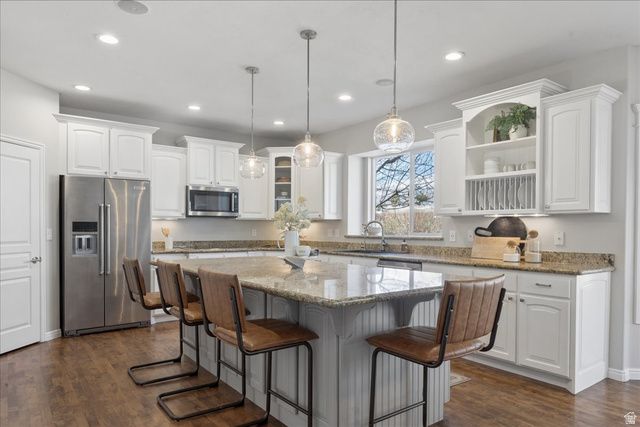 2416 N TIMOTHY CIR, Pleasant Grove, UT 84062