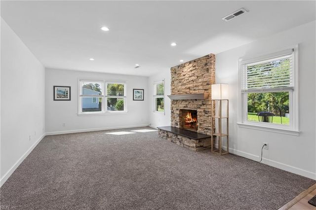 2010 Tillage LN, Hayes, VA 23072