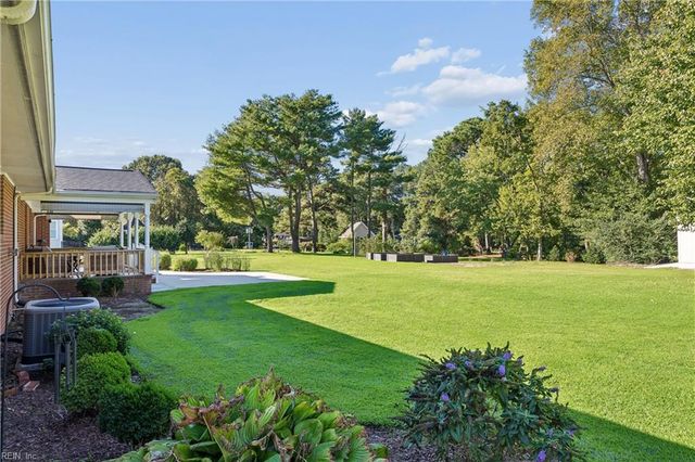 2010 Tillage LN, Hayes, VA 23072