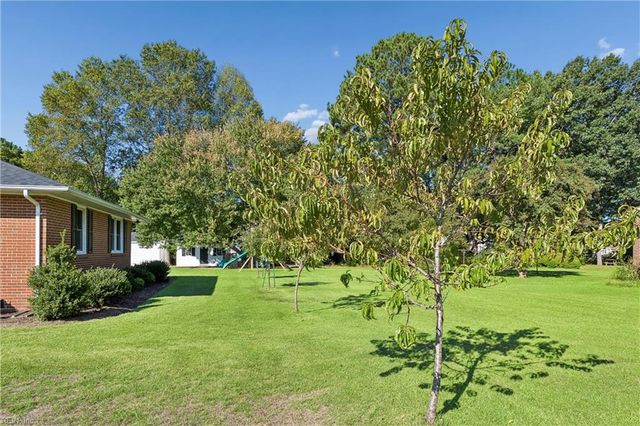 2010 Tillage LN, Hayes, VA 23072