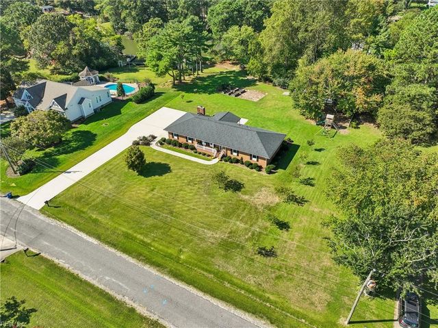 2010 Tillage LN, Hayes, VA 23072