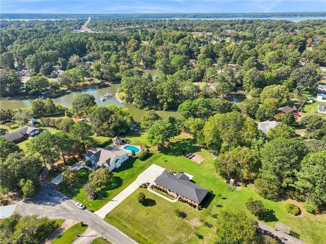 2010 Tillage LN, Hayes, VA 23072