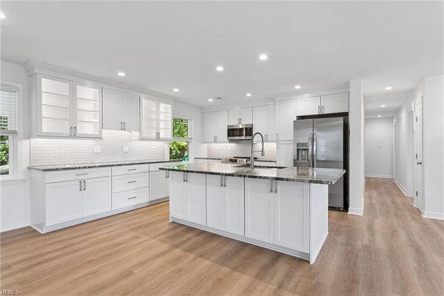 2010 Tillage LN, Hayes, VA 23072