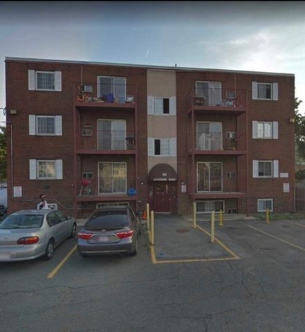 32 Annese Rd 1, Chelsea, MA 02150