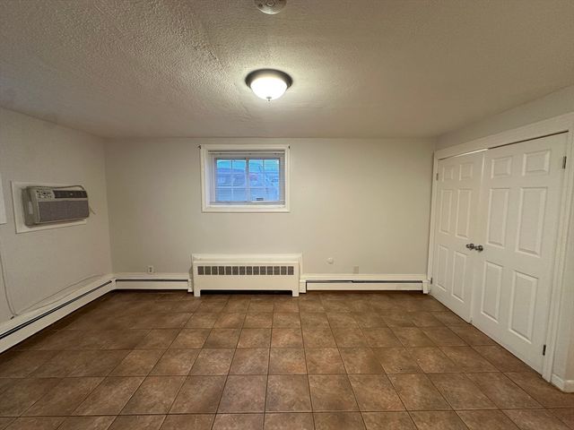 32 Annese Rd 1, Chelsea, MA 02150