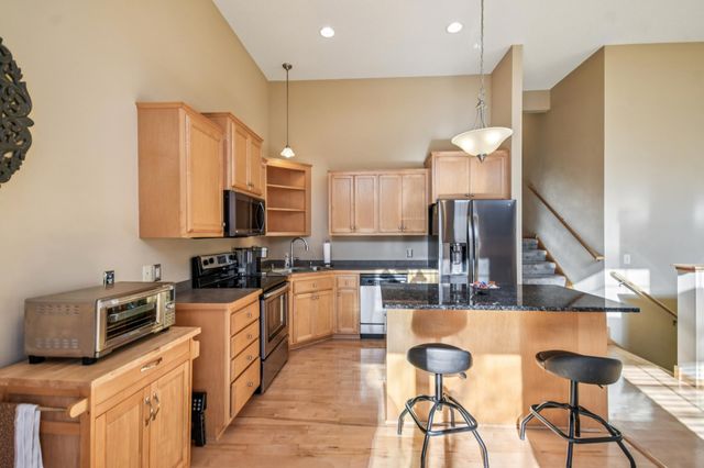 3114 Frontier Drive, Woodbury, MN 55129