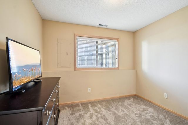 3114 Frontier Drive, Woodbury, MN 55129