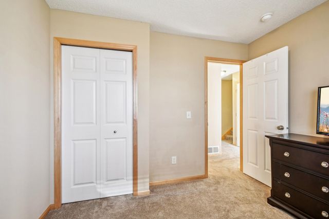 3114 Frontier Drive, Woodbury, MN 55129