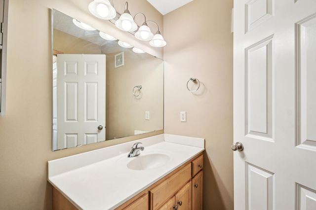 3114 Frontier Drive, Woodbury, MN 55129