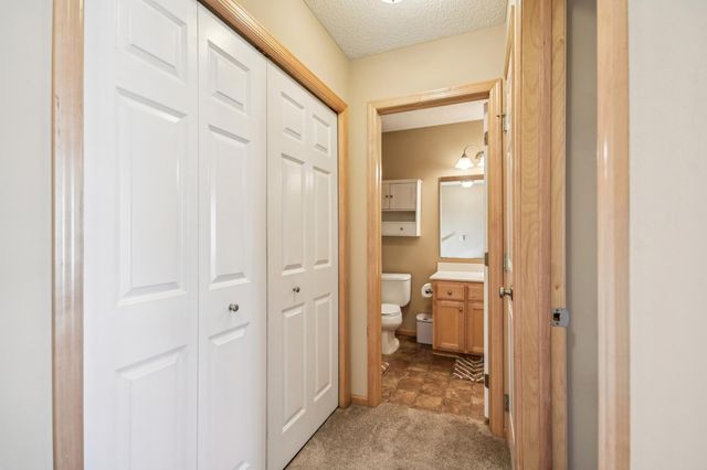 3114 Frontier Drive, Woodbury, MN 55129