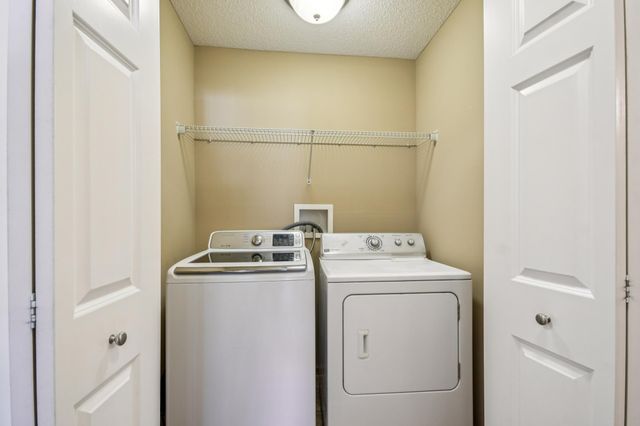 3114 Frontier Drive, Woodbury, MN 55129