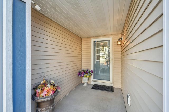 3114 Frontier Drive, Woodbury, MN 55129