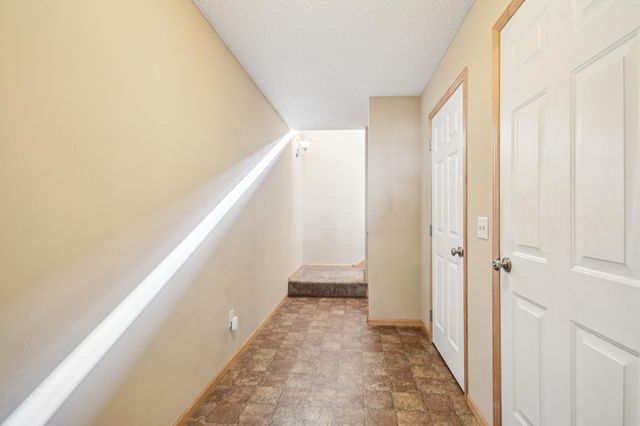 3114 Frontier Drive, Woodbury, MN 55129