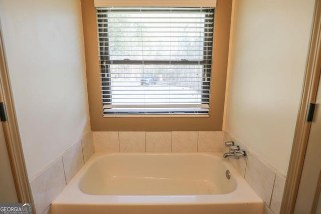 128 Turtle Court, Eatonton, GA 31024