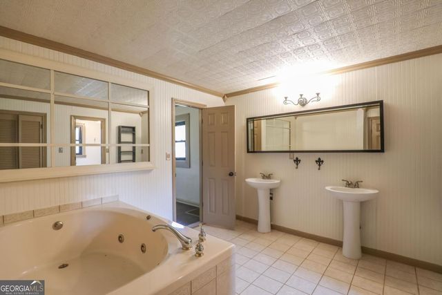 128 Turtle Court, Eatonton, GA 31024