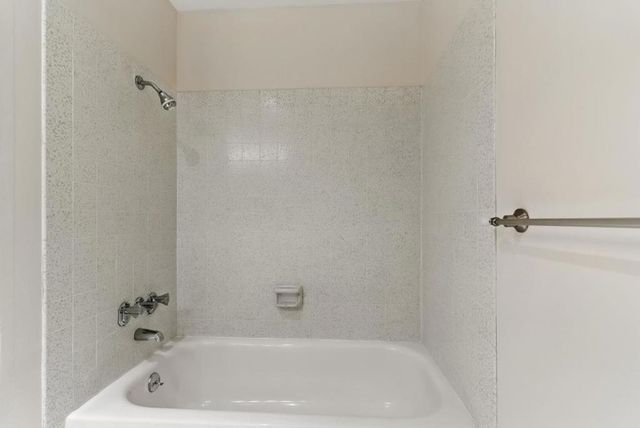 728 Elm 205, San Carlos, CA 94070