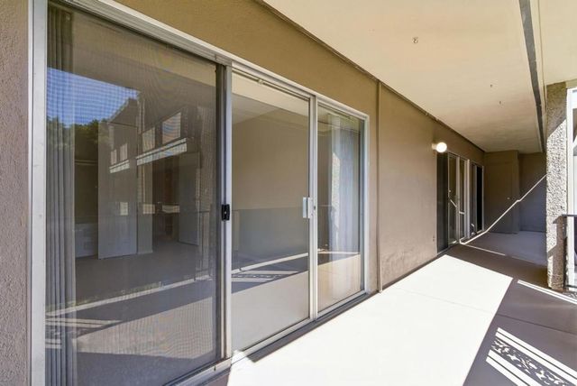 728 Elm 205, San Carlos, CA 94070