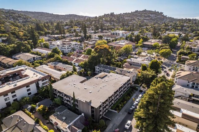 728 Elm 205, San Carlos, CA 94070