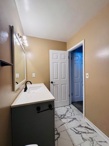 7640 Woodview Street 1, Westland, MI 48185