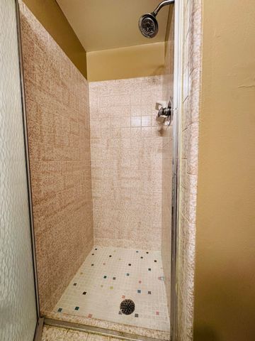 7640 Woodview Street 1, Westland, MI 48185