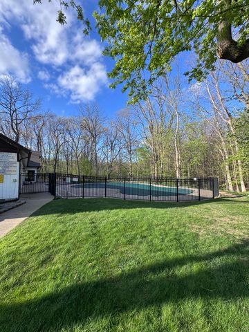 7640 Woodview Street 1, Westland, MI 48185