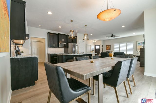 7027 Fernhill Place, Lincoln, NE 68516