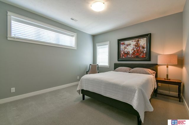 7027 Fernhill Place, Lincoln, NE 68516